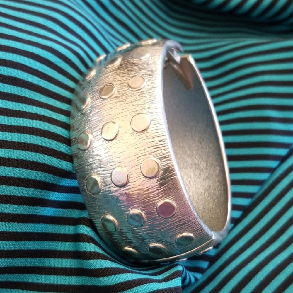 SILVER 🍭 CUFF BRACELET